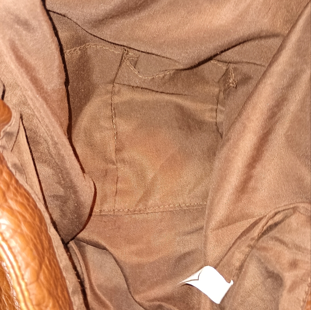 Brown Leather Lrg Hobo Style Crossbody By. Candies - Picture 6 of 7